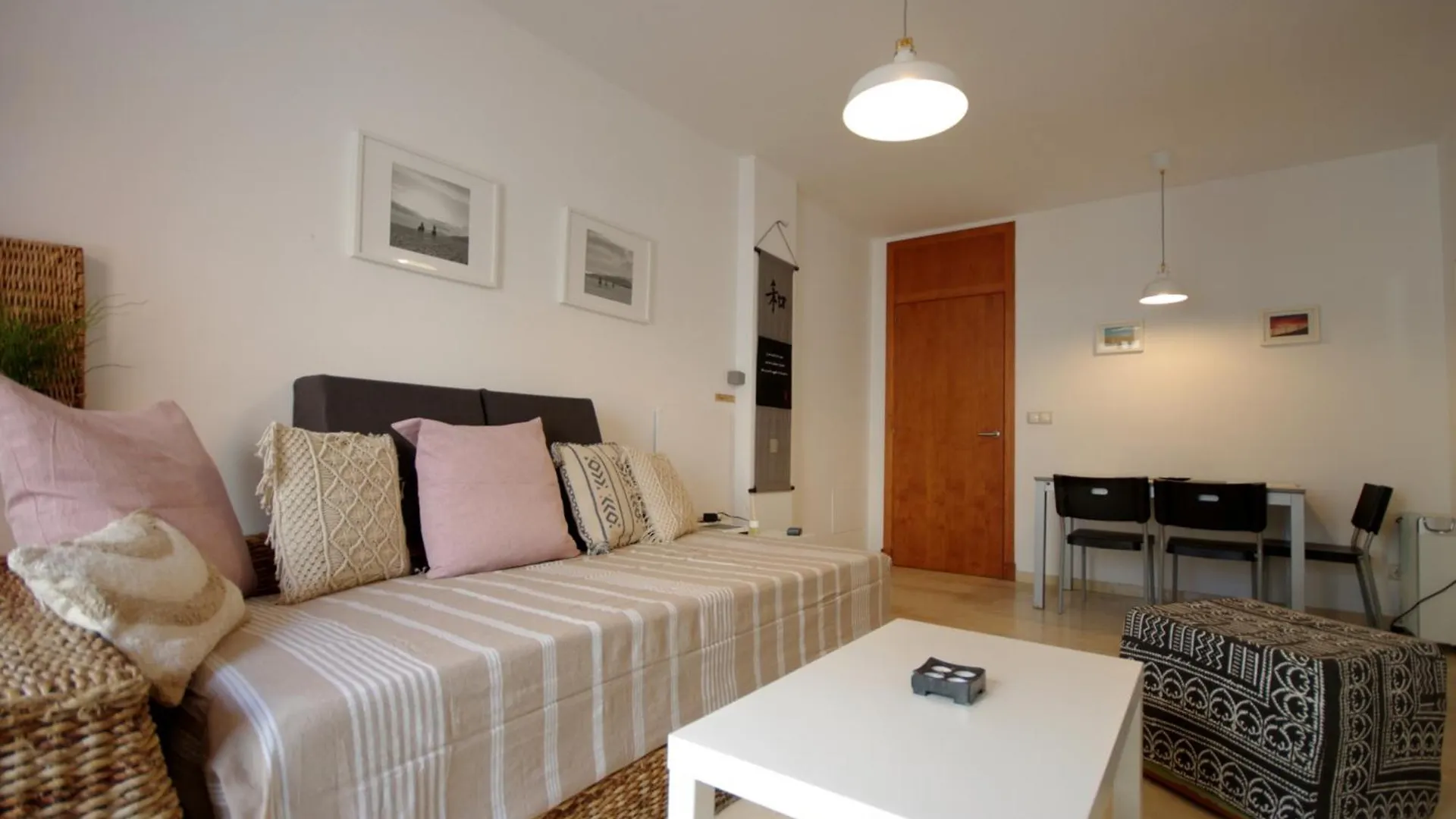 Apartment Livingtarifa Cherry