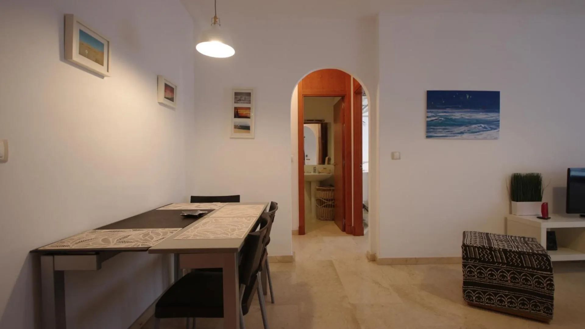 Apartment Livingtarifa Cherry