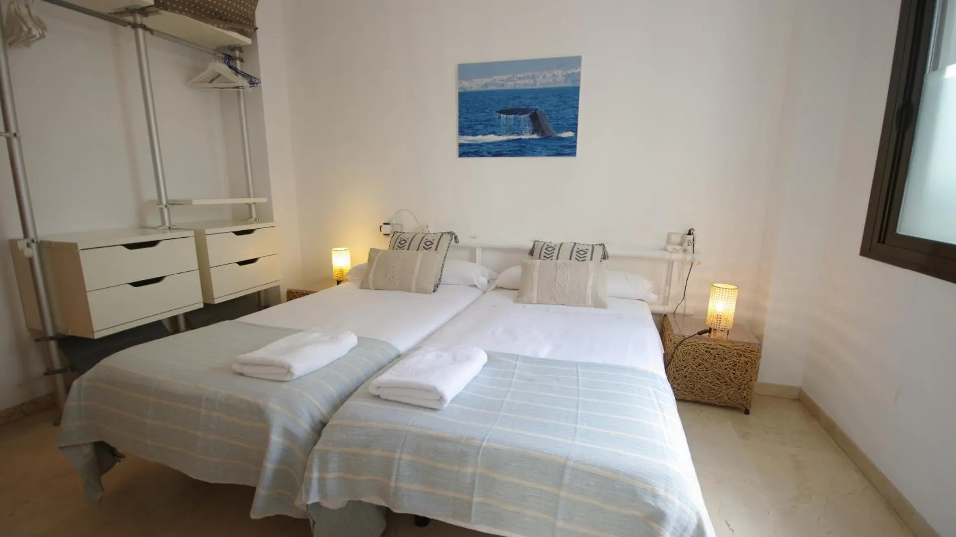 Apartment Livingtarifa Cherry